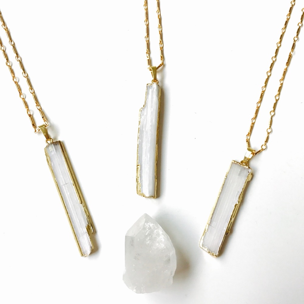 3 for 30⚡️ Host Pick ✨ Raw Selenite Hold Dipped 18K Necklace